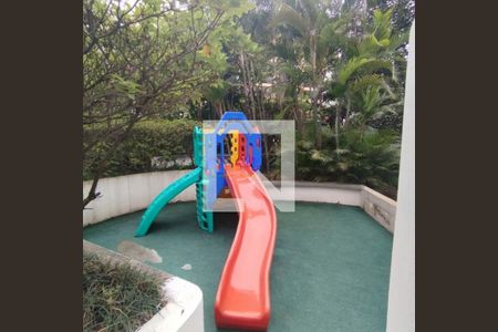 Apartamento à venda com 3 quartos, 180m² em Vila Suzana, São Paulo