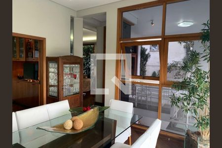 Casa à venda com 5 quartos, 594m² em Jardim Leonor, São Paulo