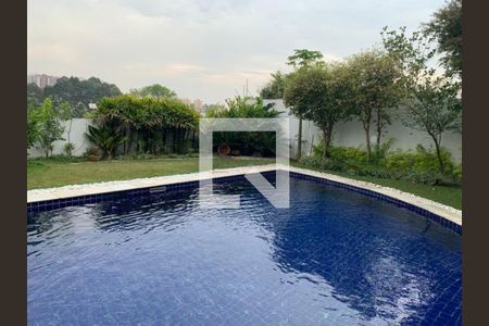 Casa à venda com 5 quartos, 594m² em Jardim Leonor, São Paulo
