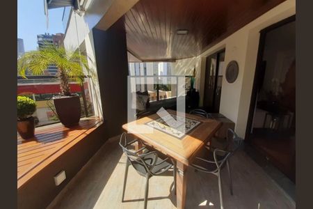 Apartamento à venda com 2 quartos, 235m² em Vila Andrade, São Paulo