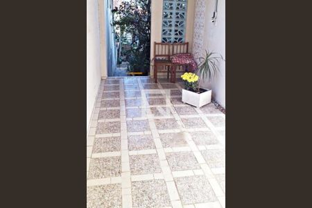 Casa à venda com 3 quartos, 207m² em Vila Progredior, São Paulo