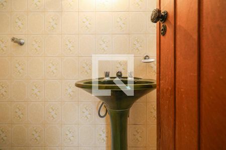 Lavabo de casa à venda com 5 quartos, 223m² em Vila Sonia, São Paulo