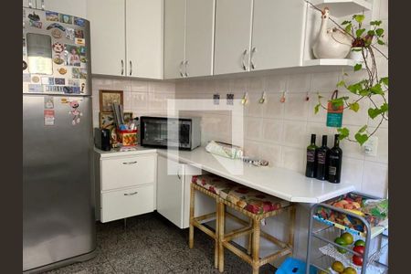 Apartamento à venda com 3 quartos, 160m² em Vila Suzana, São Paulo