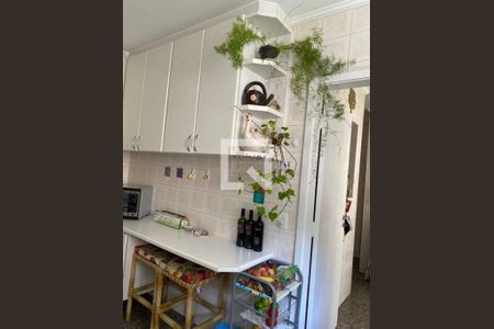 Apartamento à venda com 3 quartos, 160m² em Vila Suzana, São Paulo