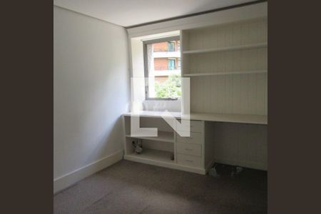 Apartamento à venda com 4 quartos, 277m² em Vila Suzana, São Paulo