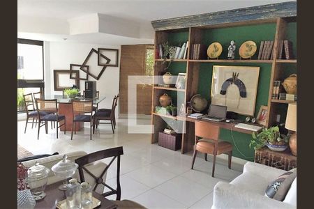 Apartamento à venda com 3 quartos, 227m² em Vila Suzana, São Paulo