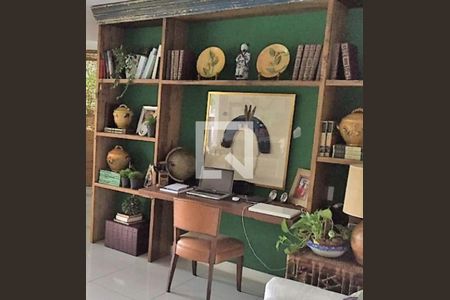 Apartamento à venda com 3 quartos, 227m² em Vila Suzana, São Paulo