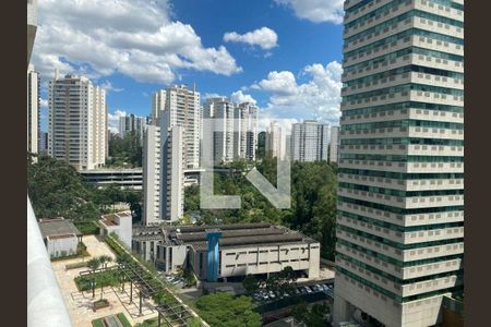 Apartamento à venda com 3 quartos, 170m² em Vila Suzana, São Paulo