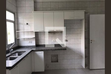 Apartamento para alugar com 2 quartos, 246m² em Vila Suzana, São Paulo