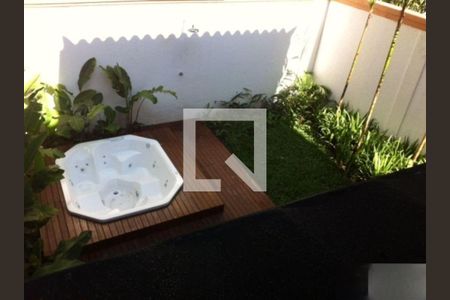 Casa à venda com 3 quartos, 409m² em Jardim Viana, São Paulo