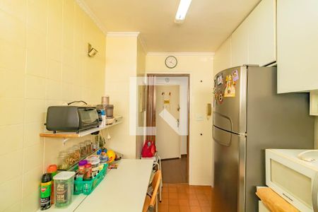 Cozinha de apartamento para alugar com 2 quartos, 63m² em Chácara Inglesa, São Paulo