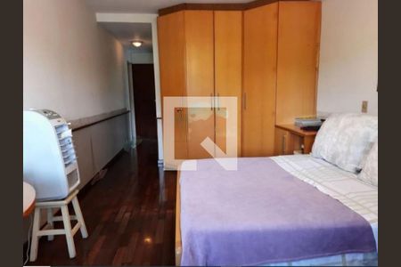Casa à venda com 4 quartos, 350m² em Jardim Leonor, São Paulo