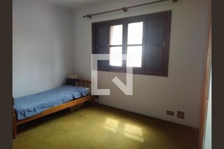 Casa à venda com 4 quartos, 375m² em Vila Tramontano, São Paulo