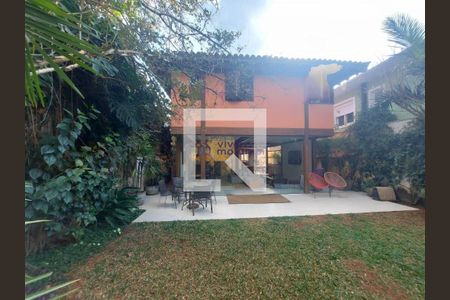 Casa à venda com 3 quartos, 292m² em Vila Sonia, São Paulo