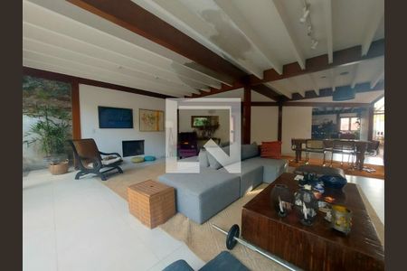 Casa à venda com 3 quartos, 292m² em Vila Sonia, São Paulo