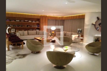 Apartamento à venda com 5 quartos, 450m² em Paraíso do Morumbi, São Paulo