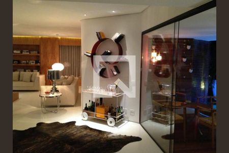 Apartamento à venda com 5 quartos, 450m² em Paraíso do Morumbi, São Paulo