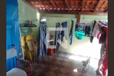 Casa à venda com 3 quartos, 180m² em Jardim Vila Formosa, São Paulo