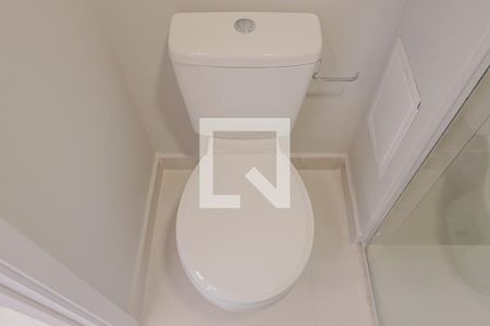Banheiro de kitnet/studio para alugar com 1 quarto, 24m² em Paraíso, São Paulo