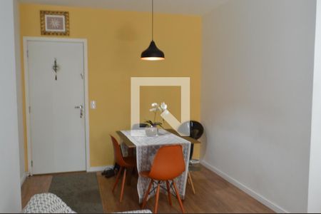 Sala de apartamento para alugar com 2 quartos, 59m² em Freguesia (jacarepaguá), Rio de Janeiro