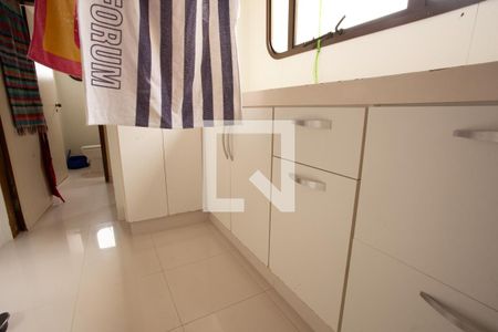 ÁREA DE SERVIÇO de apartamento à venda com 4 quartos, 347m² em Vila Nova Cachoeirinha, São Paulo