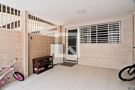 Garagem de casa à venda com 3 quartos, 100m² em Casa Verde, São Paulo