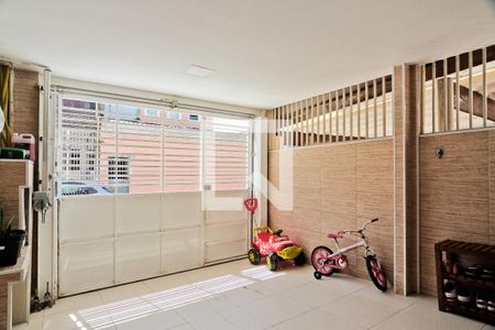 Garagem de casa à venda com 3 quartos, 100m² em Casa Verde, São Paulo