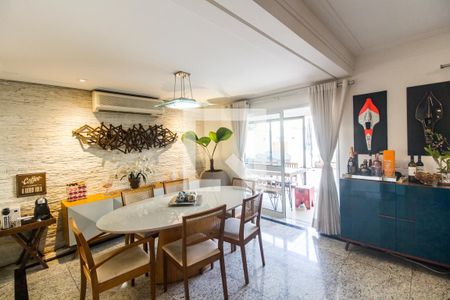 Sala de Jantar de casa de condomínio à venda com 3 quartos, 236m² em Tamboré, Santana de Parnaíba