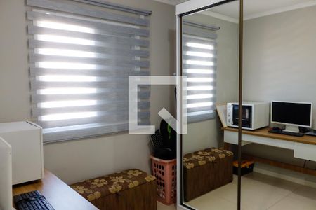 Quarto 1 de apartamento para alugar com 2 quartos, 55m² em Quitaúna, Osasco