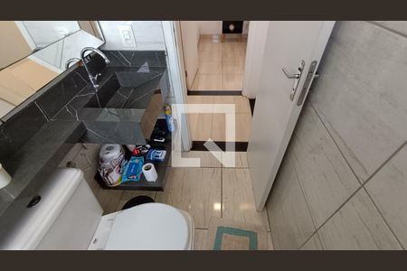 Banheiro de apartamento para alugar com 2 quartos, 47m² em Jardim Guaruja, Sorocaba