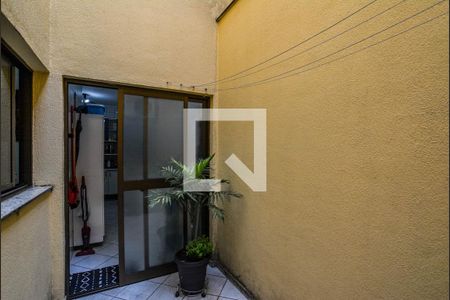 Quintal de apartamento à venda com 2 quartos, 68m² em Vila Valparaíso, Santo André