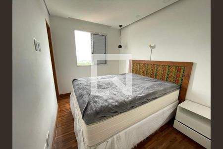 Suíte 1 de apartamento para alugar com 2 quartos, 71m² em Jardim Marilu, Cotia