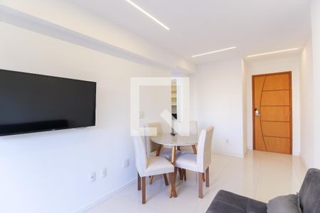 Sala de apartamento à venda com 2 quartos, 60m² em Anil, Rio de Janeiro