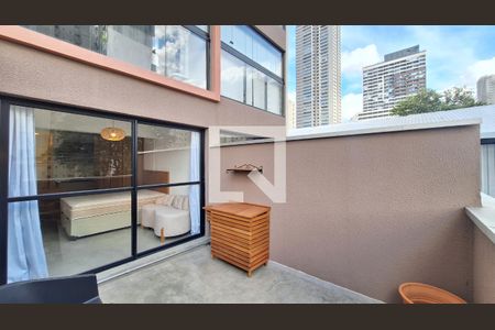 Varanda de kitnet/studio à venda com 1 quarto, 37m² em Pompeia, São Paulo