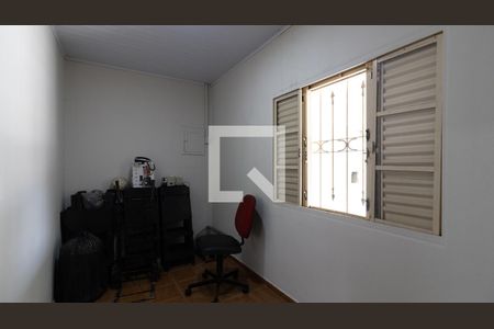 Quarto 1 de casa para alugar com 3 quartos, 75m² em Vila Guilhermina, São Paulo