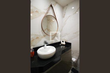 Banheiro de apartamento para alugar com 1 quarto, 35m² em Itaim Bibi, São Paulo