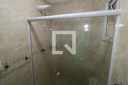 Banheiro de apartamento para alugar com 1 quarto, 44m² em Nova Mirim, Praia Grande