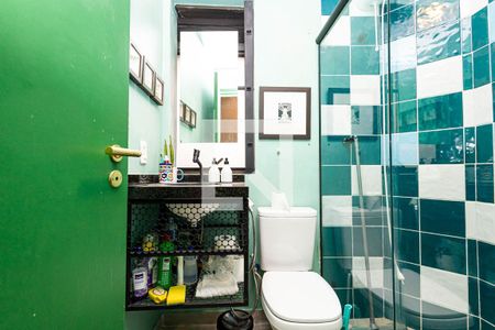 Banheiro de kitnet/studio para alugar com 1 quarto, 26m² em Consolação, São Paulo