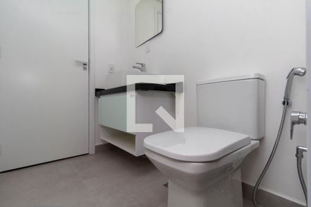 Banheiro de kitnet/studio à venda com 1 quarto, 31m² em Vila Gomes Cardim, São Paulo