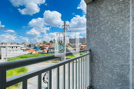 Varanda de kitnet/studio para alugar com 1 quarto, 31m² em Jardim Adriana, Guarulhos