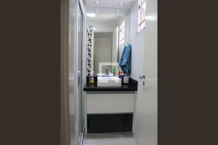 Banheiro da Suíte de apartamento à venda com 3 quartos, 99m² em Jardim Cocaia, Guarulhos