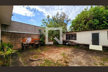 Quintal de casa à venda com 2 quartos, 360m² em Vila Vianelo, Jundiaí