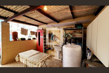 Área de Serviço de casa à venda com 2 quartos, 360m² em Vila Vianelo, Jundiaí