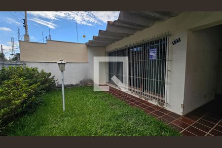 Fachada e Plaquinha de casa à venda com 2 quartos, 360m² em Vila Vianelo, Jundiaí