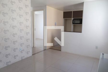 Sala de apartamento para alugar com 2 quartos, 42m² em Água Chata, Guarulhos