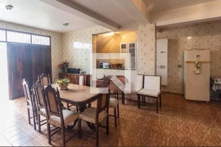 Foto 02 de casa à venda com 3 quartos, 220m² em Vila Dom Pedro II, São Paulo