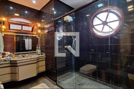 Foto 11 de casa à venda com 3 quartos, 207m² em Parada Inglesa, São Paulo