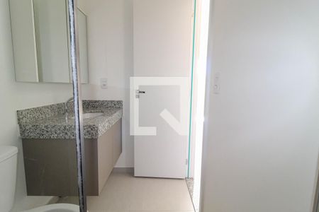Banheiro de kitnet/studio para alugar com 1 quarto, 24m² em Vila Nova Conceição, São Paulo