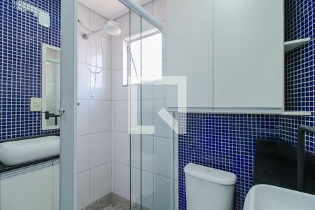 Banheiro Suíte de casa de condomínio para alugar com 2 quartos, 78m² em Vila Emilio, Mauá