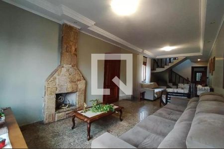 Foto 01 de casa à venda com 5 quartos, 484m² em Vila Mazzei, São Paulo